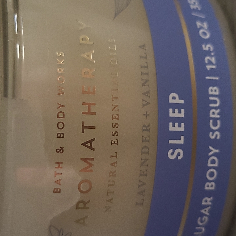 Bath & Body Works - Picture 2 of 2